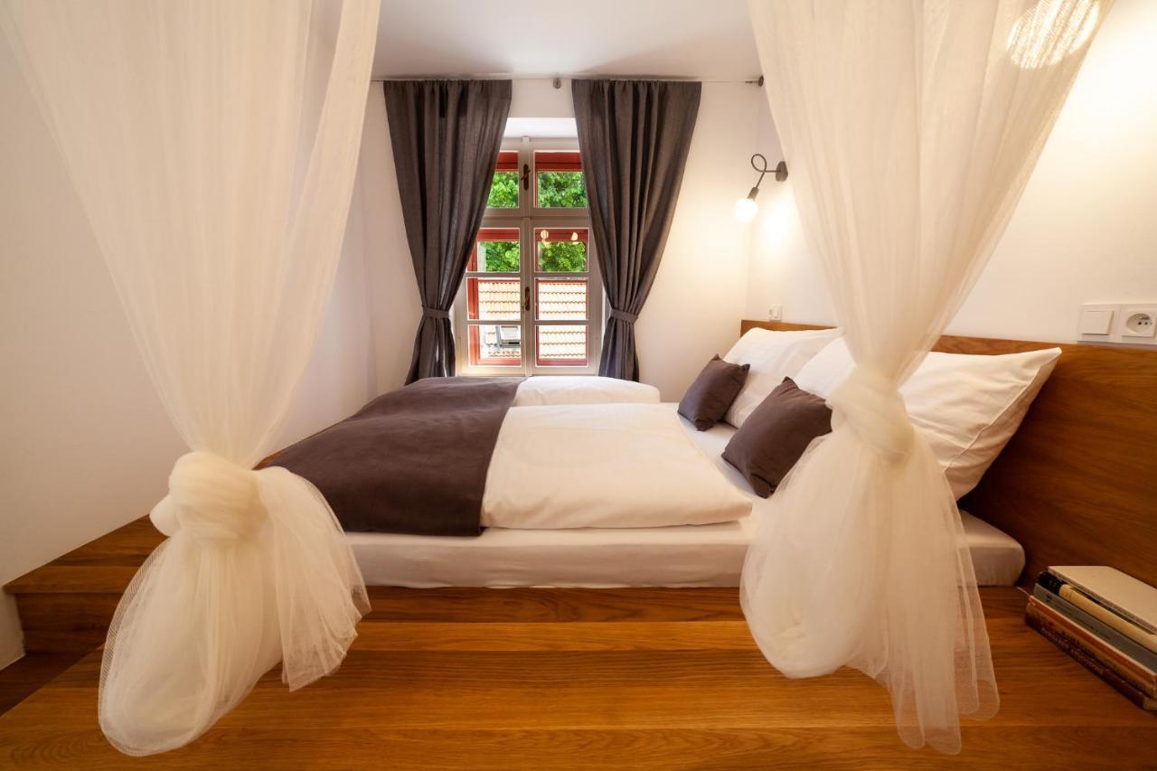 Apartmany Dacicky 1 Kutna Hora Bagian luar foto